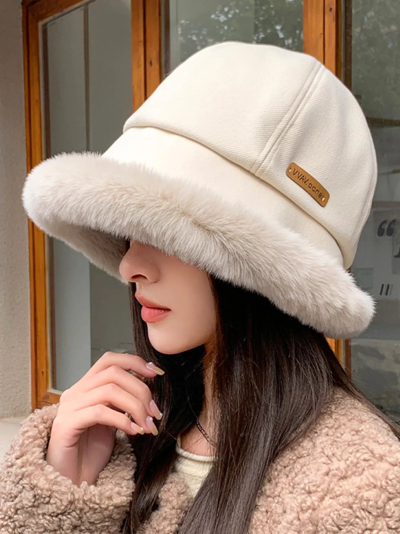 Hazel Blues® | Fuzzy Trim Bucket Hat display picture 1