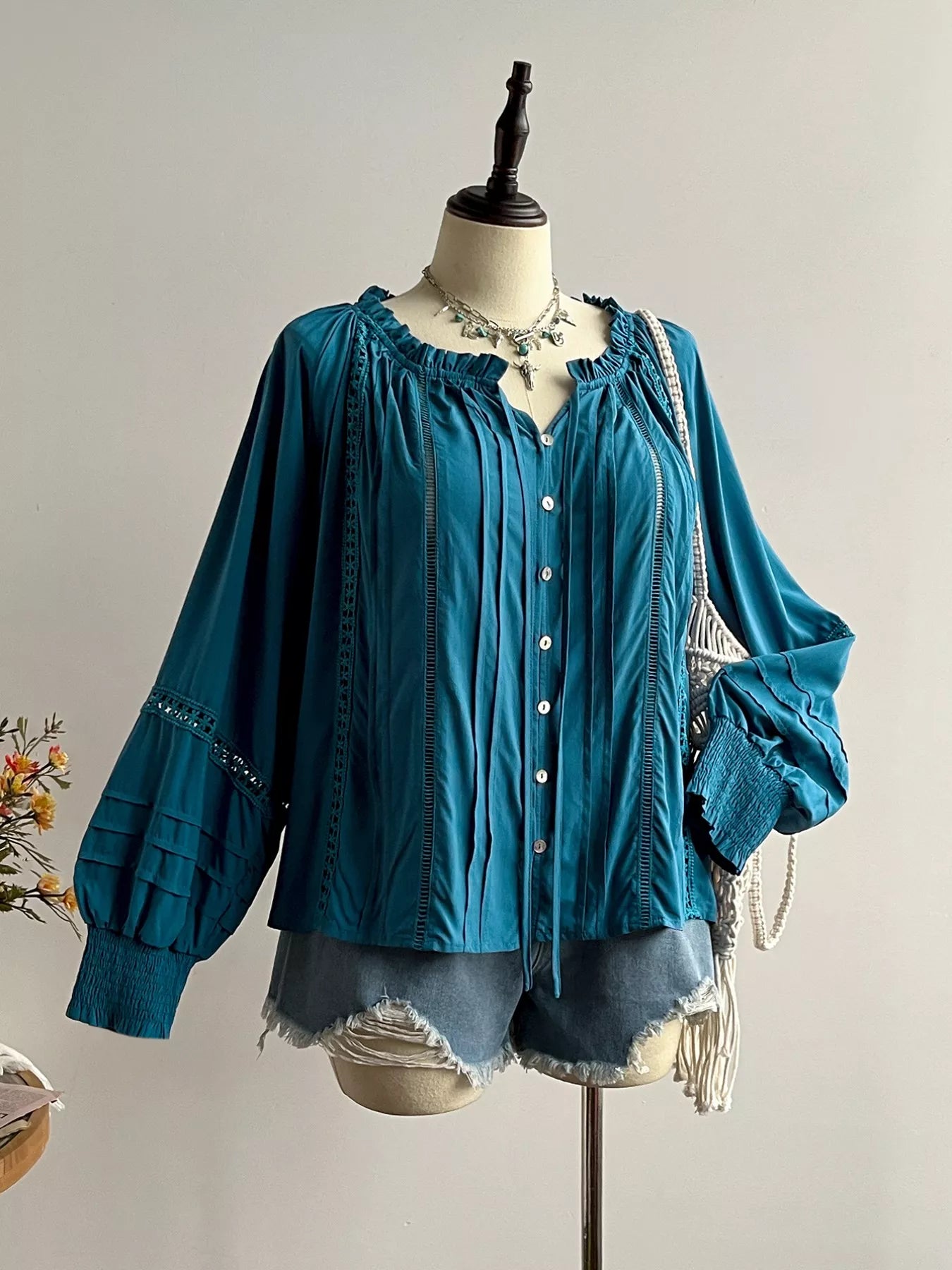 Frill Pleated Lantern-Sleeve Blouse – Hazel Blues®