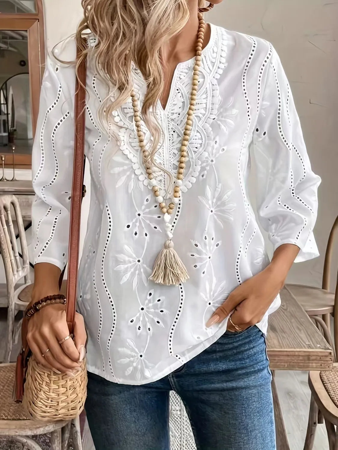 bluelea ブルレア Braid Blouse ホワイト Silky jacquard blouse | Bluelea