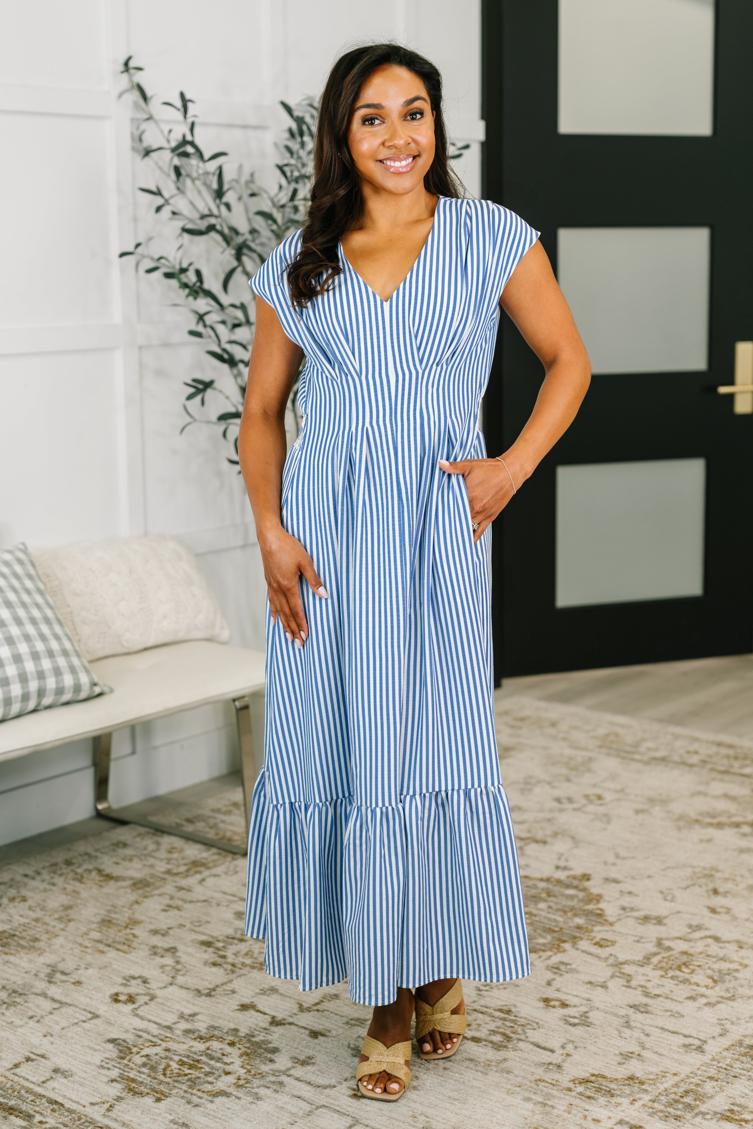 Only Chance Pleated Smock Waist Maxi Dress in Blue – Hazel Blues®