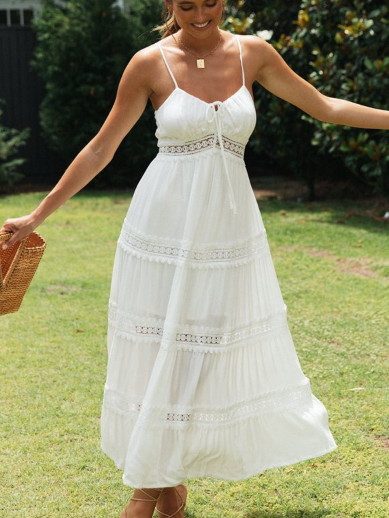 Women's Lace - Trimmed Tiered Spaghetti Strap Dress,S,White Women's Lace - Trimmed Tiered Spaghetti Strap Dress,S,White