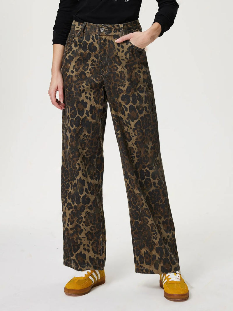 Hazel Blues® |  Leopard Straight Jeans with Pockets