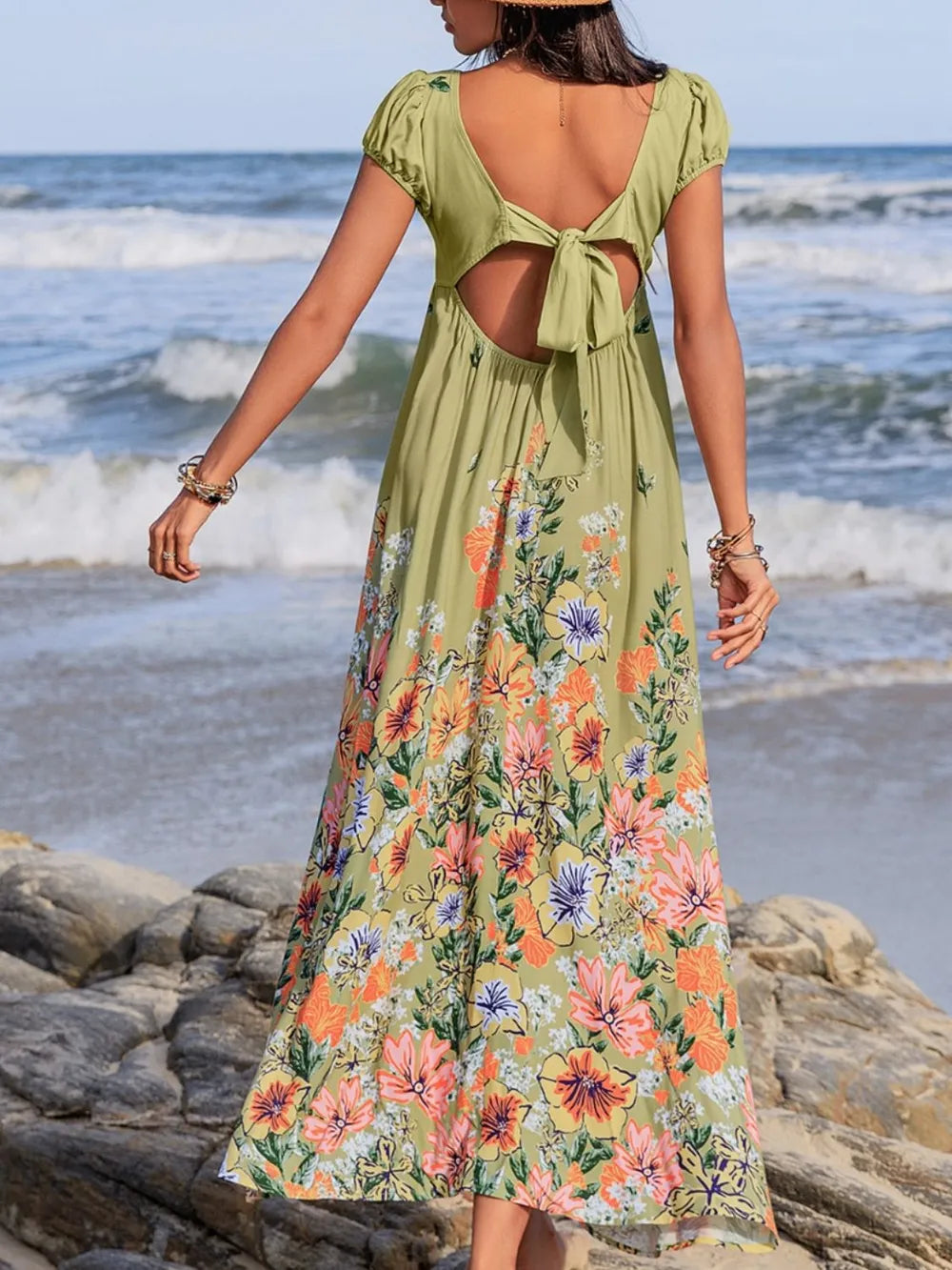 f19609e0-f736-4c4d-bd9f-a11030348e5f-Max