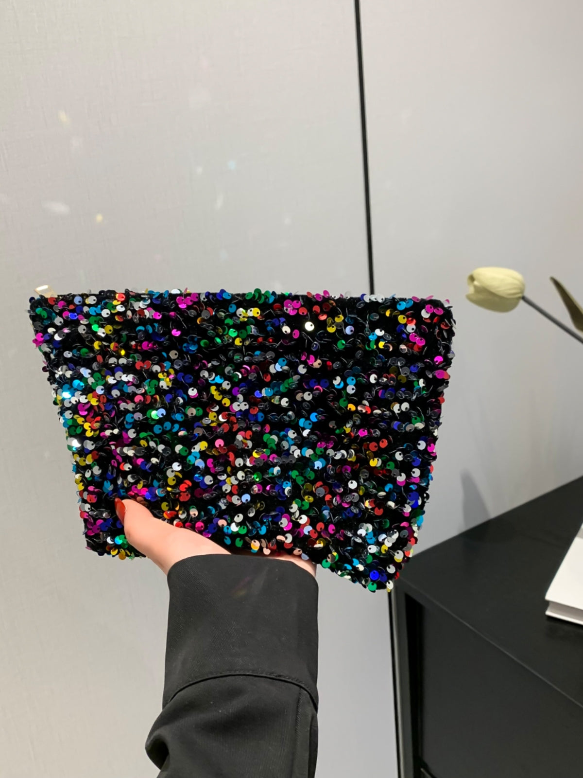 Hazel Blues® |  Sequin Clutch with Zipper