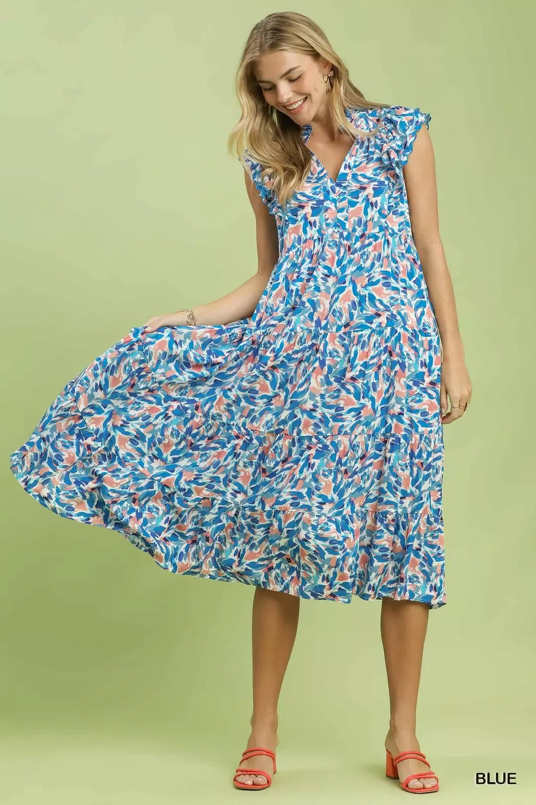 Hazel Blues | Umgee Leaf Print Midi Tiered Dress with Side Pockets Hazel Blues | Umgee Leaf Print Midi Tiered Dress with Side Pockets