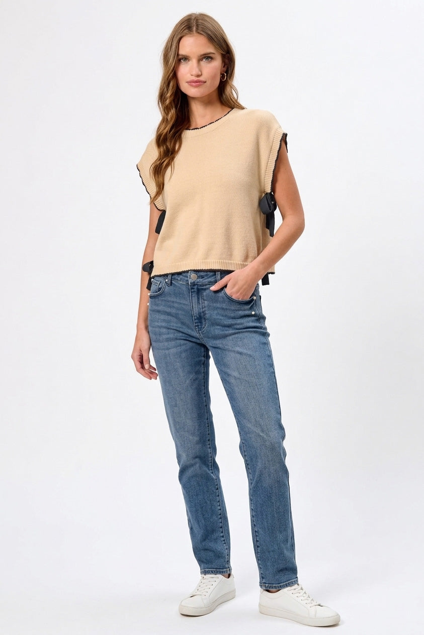 673aefe7f8794704a2b108a34409f4b3-Max