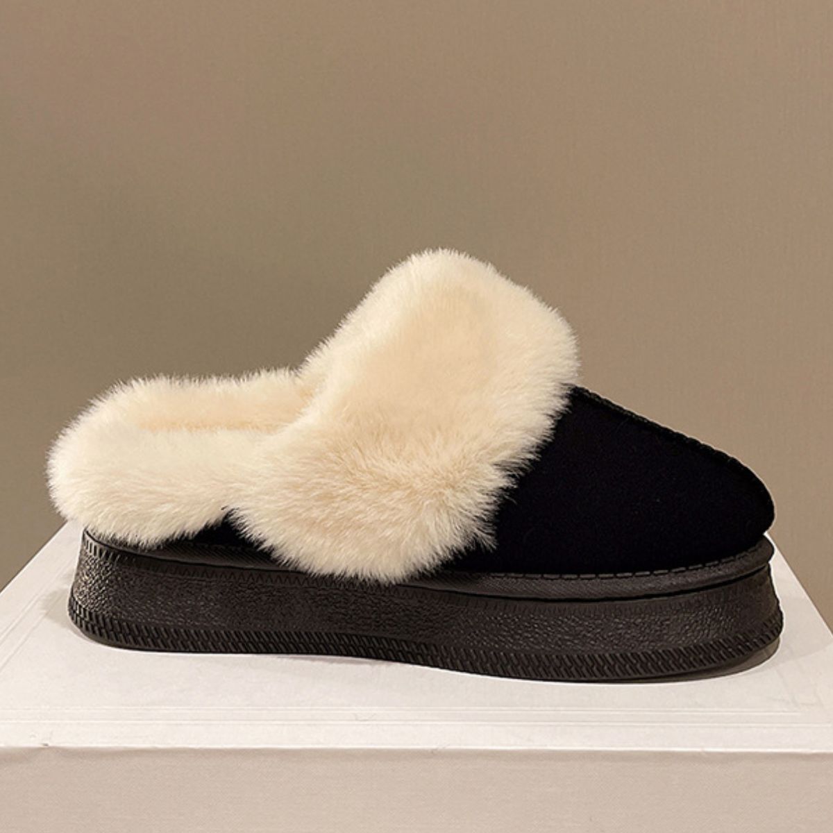 Hazel Blues® |  Suede Faux Fur Round Toe Platform Slippers