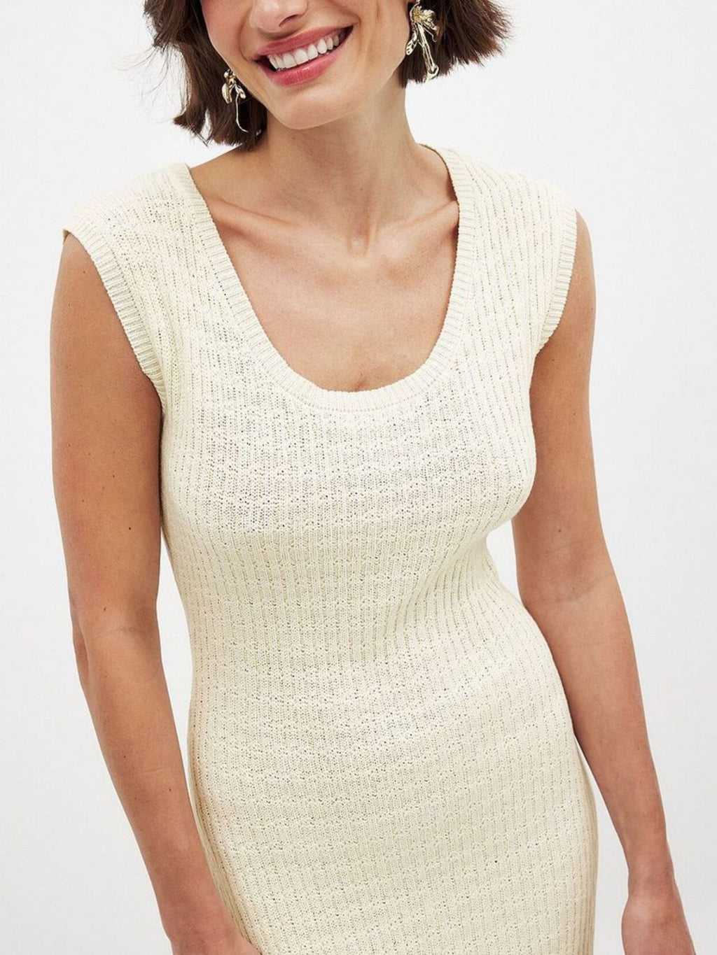 dfae280b-6355-4208-aabf-40e012f7a9ac-Max