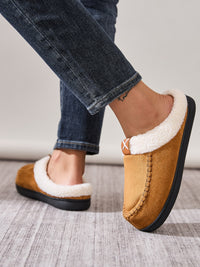 Hazel Blues® |  Contrast Round Toe Flat Slippers