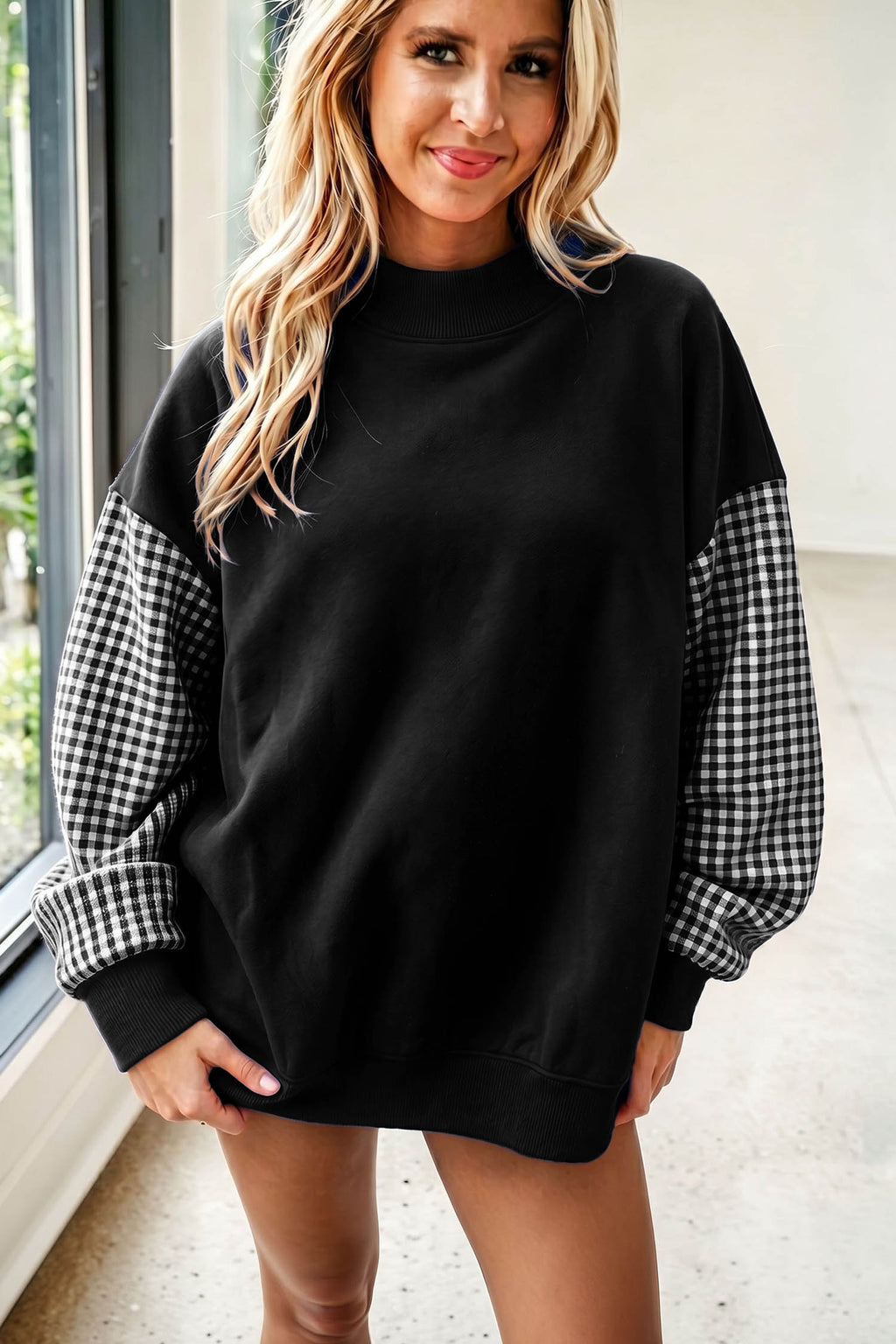 Black Plaid Sleeve Color-Block Relaxed Tunic Sweatshirt