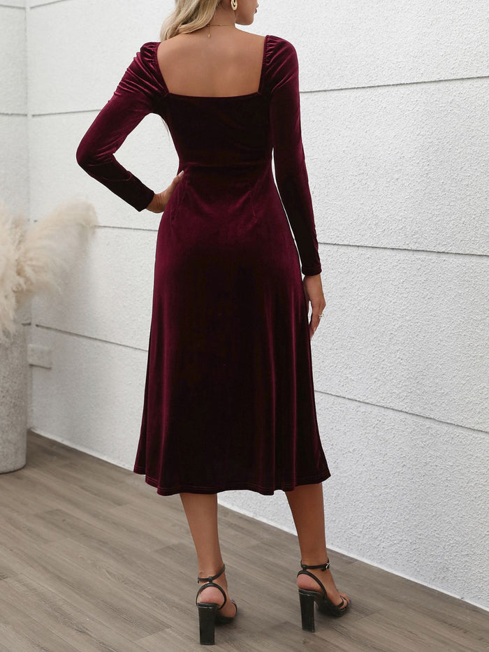 Hazel Blues® |  Perfee Sweetheart Neck Long Sleeve Midi Dress