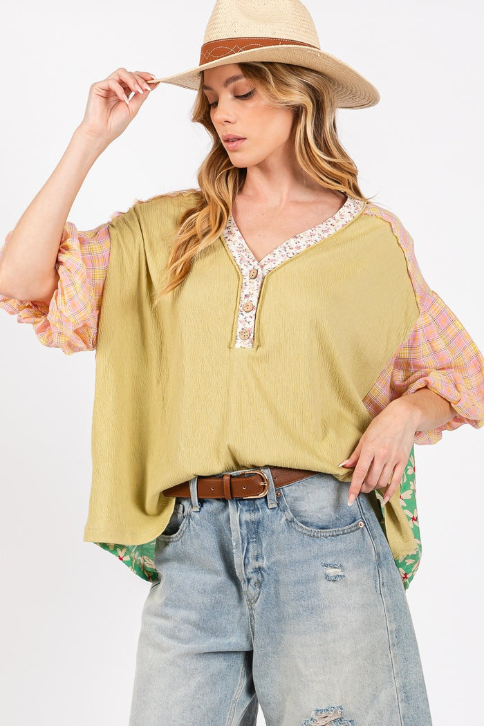 Hazel Blues® |  SAGE + FIG Color Block Bubble Sleeve Top