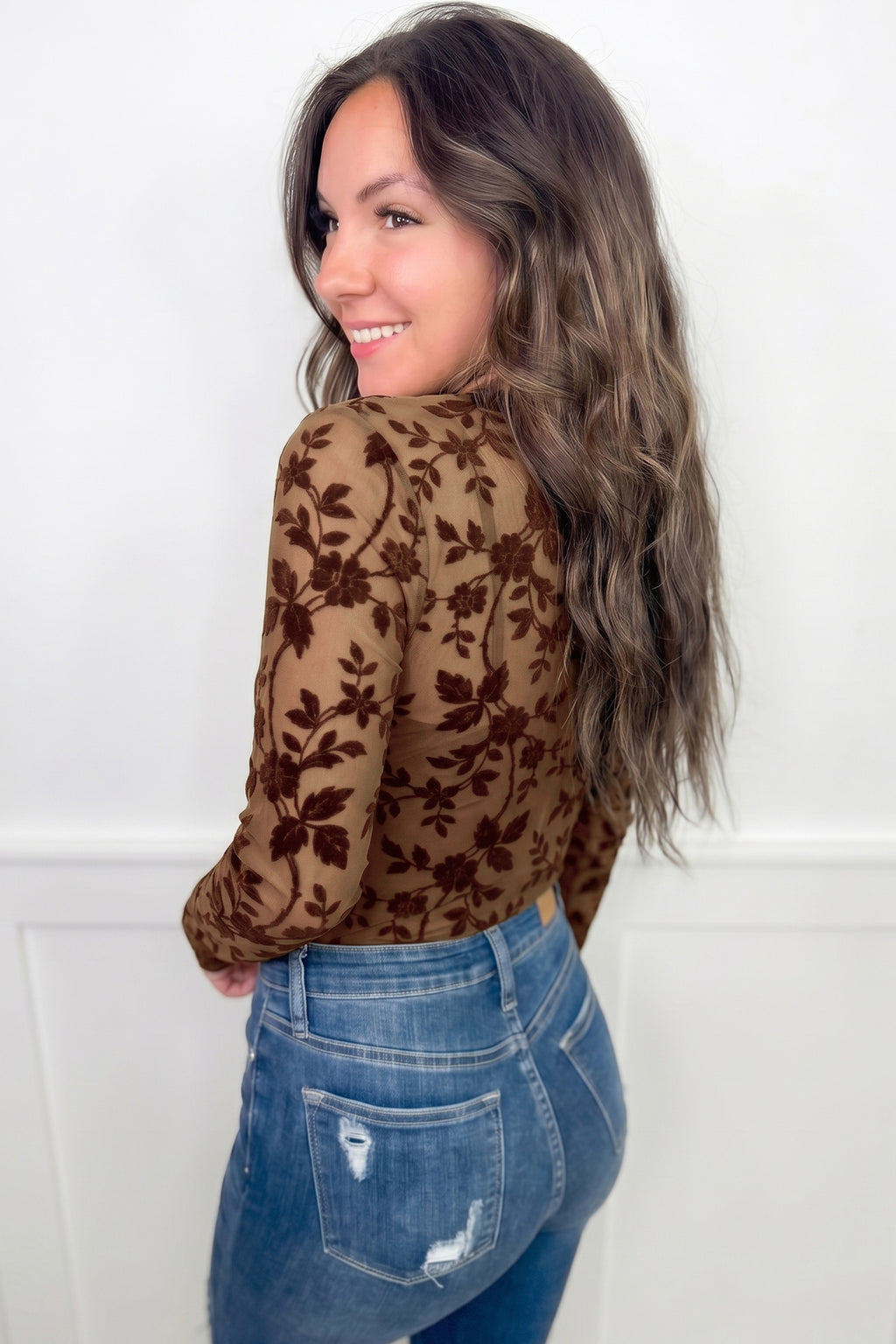 Apricot Floral Mesh Long-Sleeve Round-Neck Casual Sheath Top
