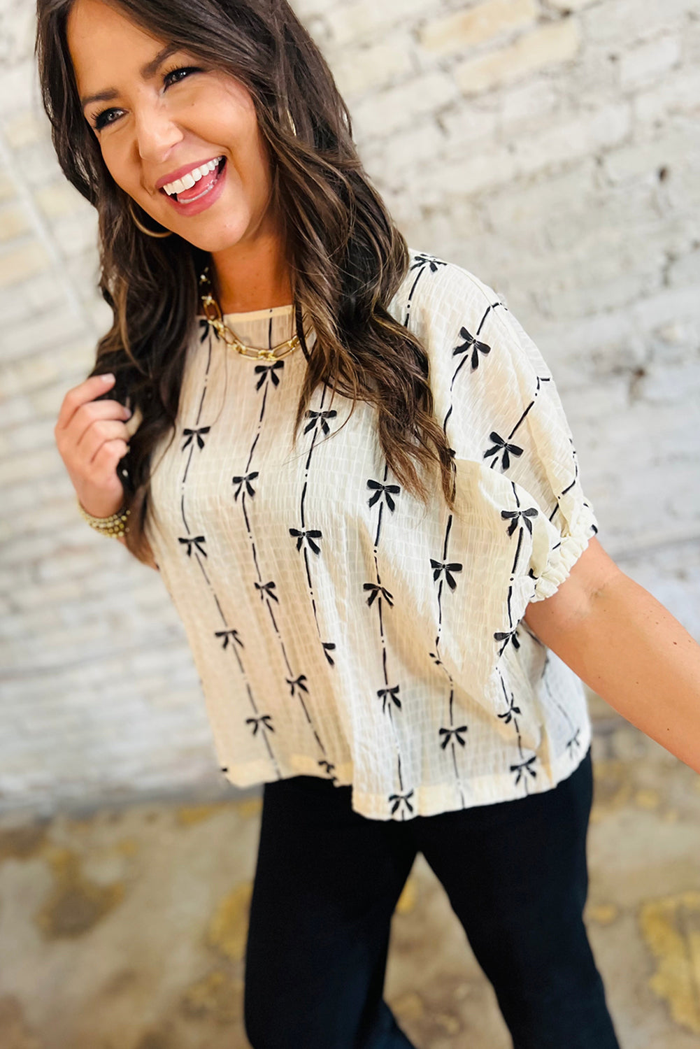 Elise Grace Beige Bow Print Puff Short-Sleeve Top
