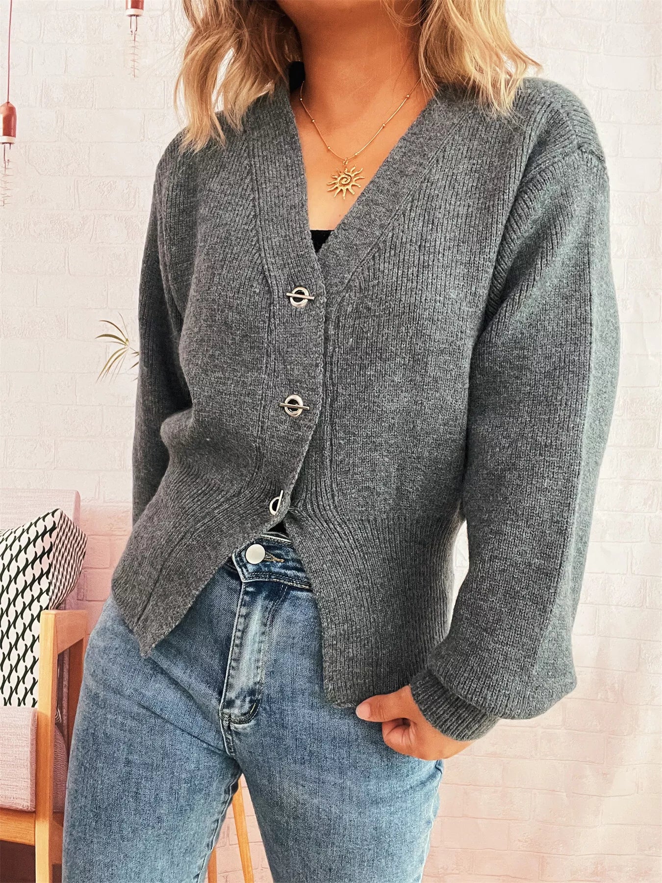 トップス Name. ALL BLUES BUTTON UP SWEATER CHAMPION ® X ZARA EMBROIDERED STRIPED KNIT SWEATER - Blues