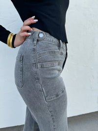 Hazel Blues® |  PREORDER: Grey Clover Front Pocket Jeans