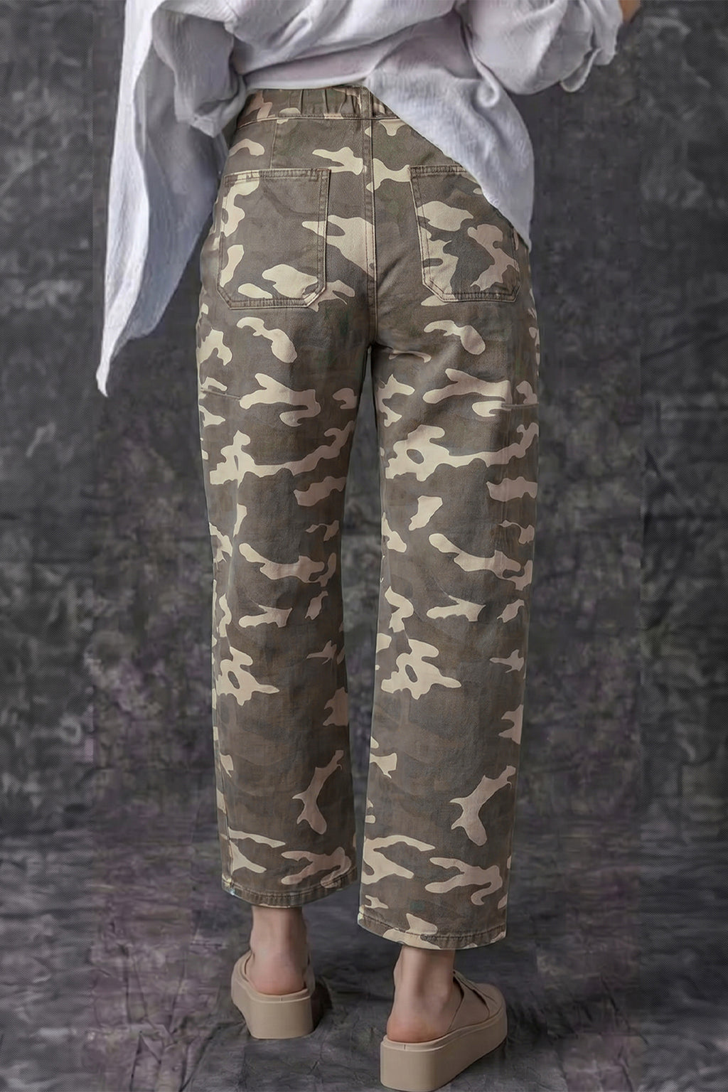 Green Leopard Printed Drawstring Elastic Waistband Pocketed Barrel Jeans