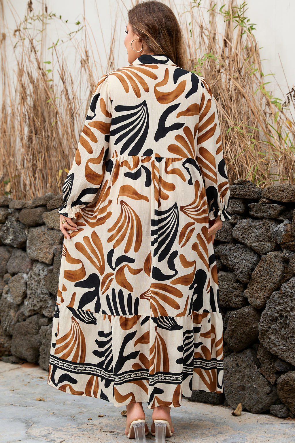 White Abstract Print Contrast Collar Split-Neck Shift Long Dress