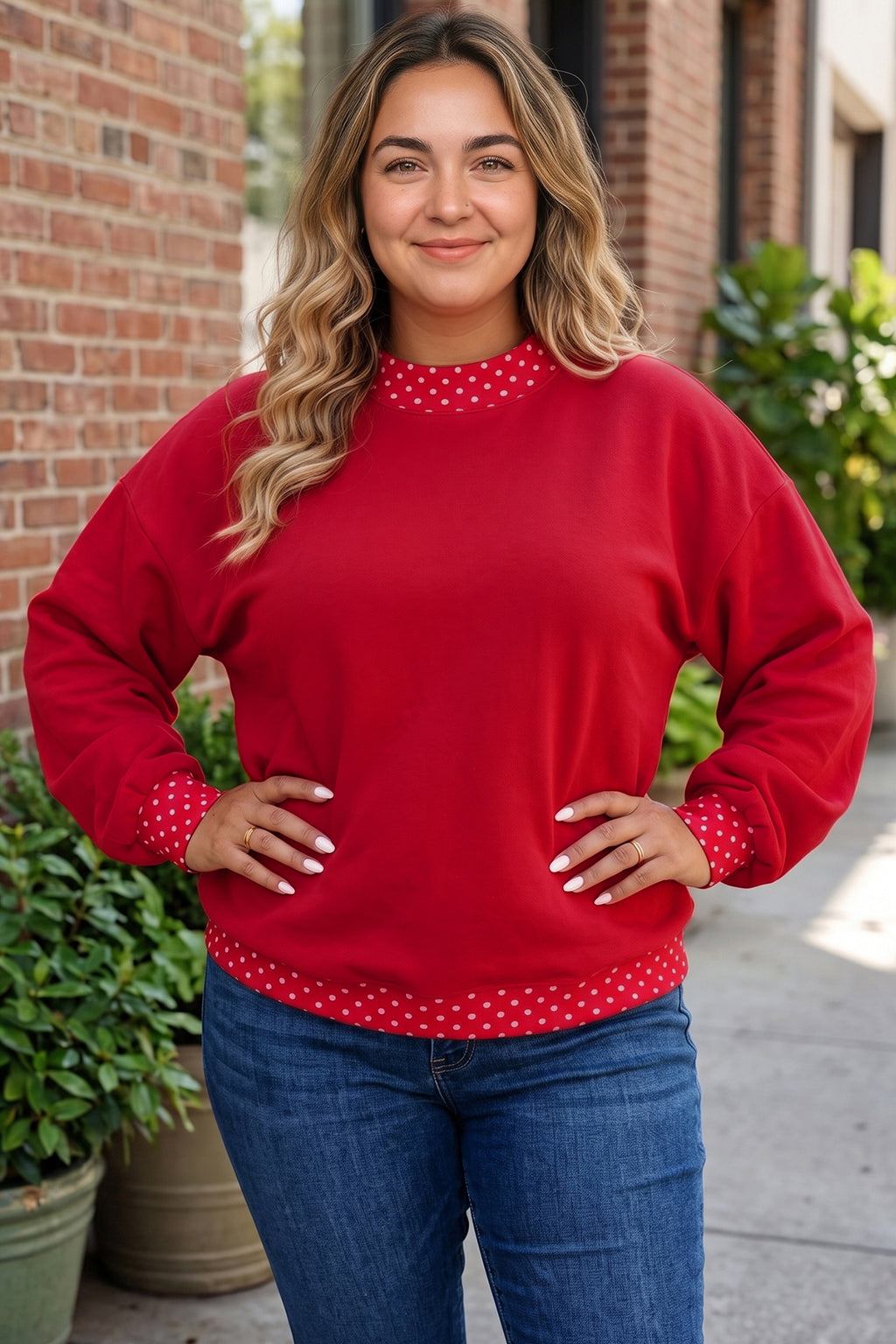 Red Polka-Dot Patchwork Round-Neck Sweatshirt