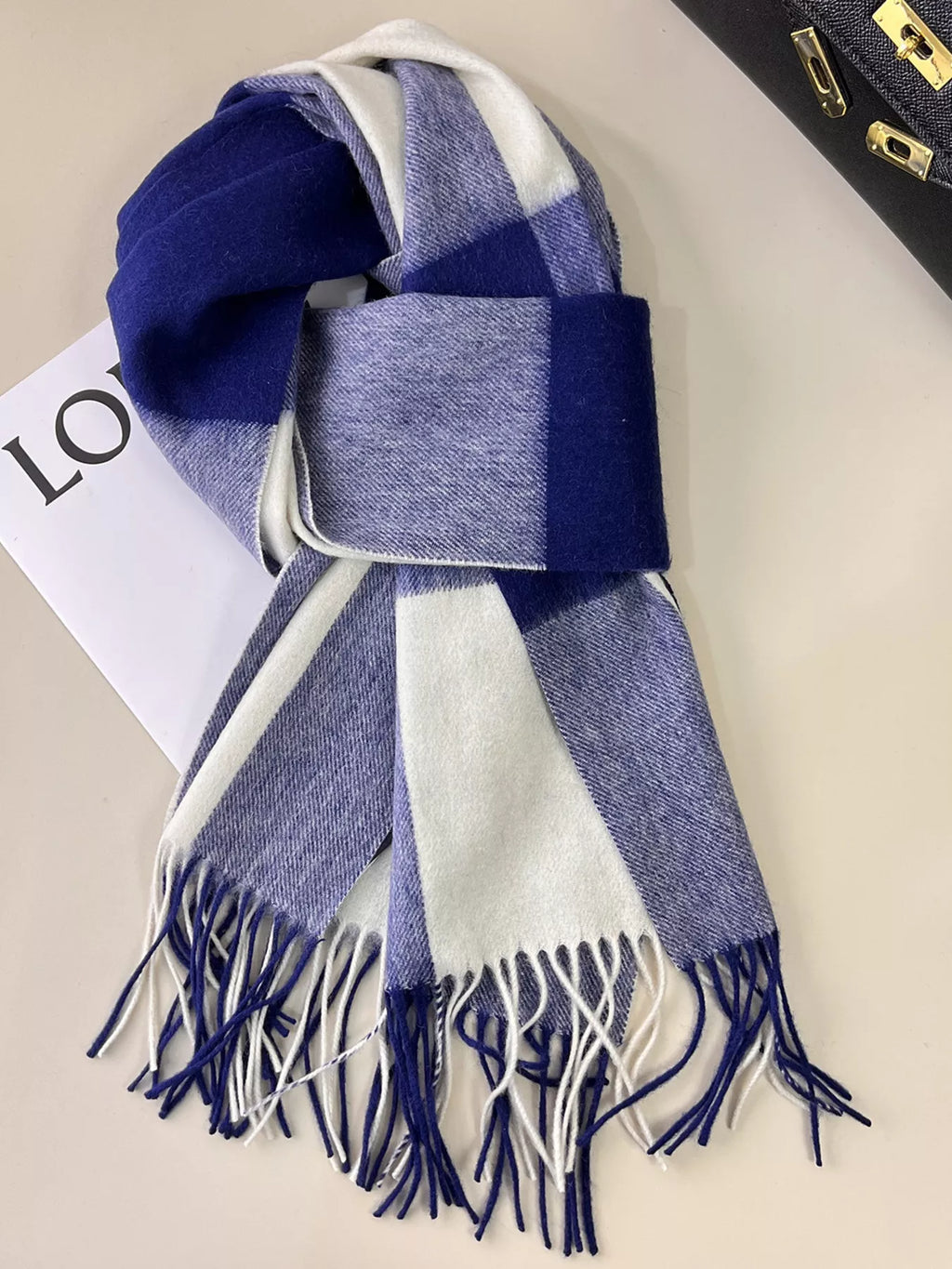 c87cd4a981cb471fb3fac73df01b4e52-Max-Origin