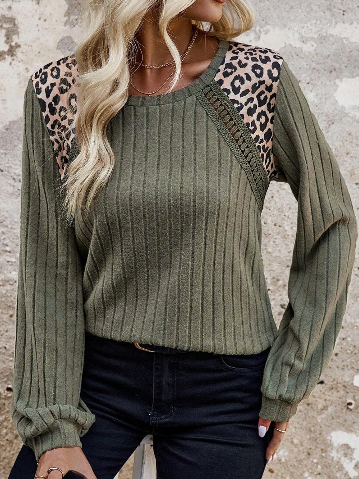 Hazel Blues® |  Leopard Round Neck Long Sleeve T-Shirt