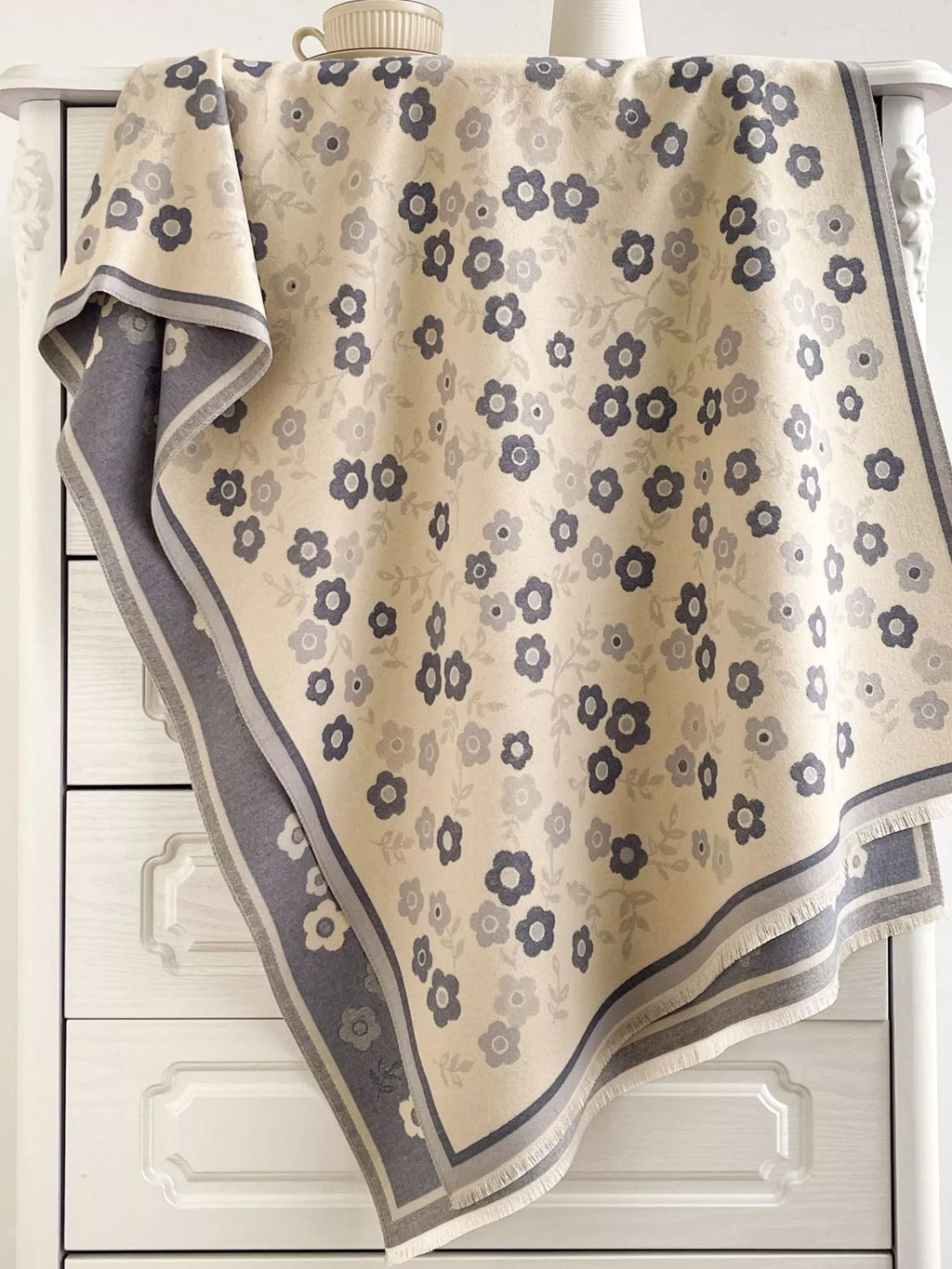 116f87d82d804803bcb6540ee0f2f55b-Max-Origin