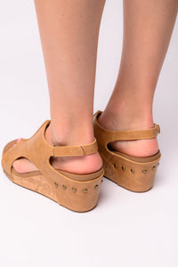 Hazel Blues® |  Carley Wedge Sandals in Caramel Smooth