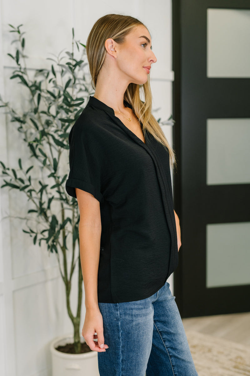 Hazel Blues® |  PREORDER: Crinkle Wove V-Neck Blouse in Four Colors