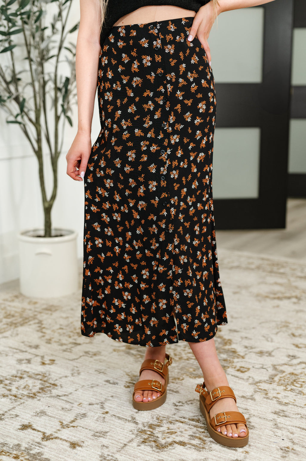 Hazel Blues® |  Crisp Kiss Midi Skirt in Rust, White and Black
