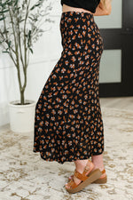 Hazel Blues® |  Crisp Kiss Midi Skirt in Rust, White and Black