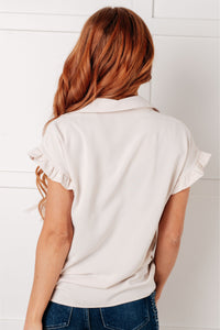 Day Date Ruffle Sleeved Blouse