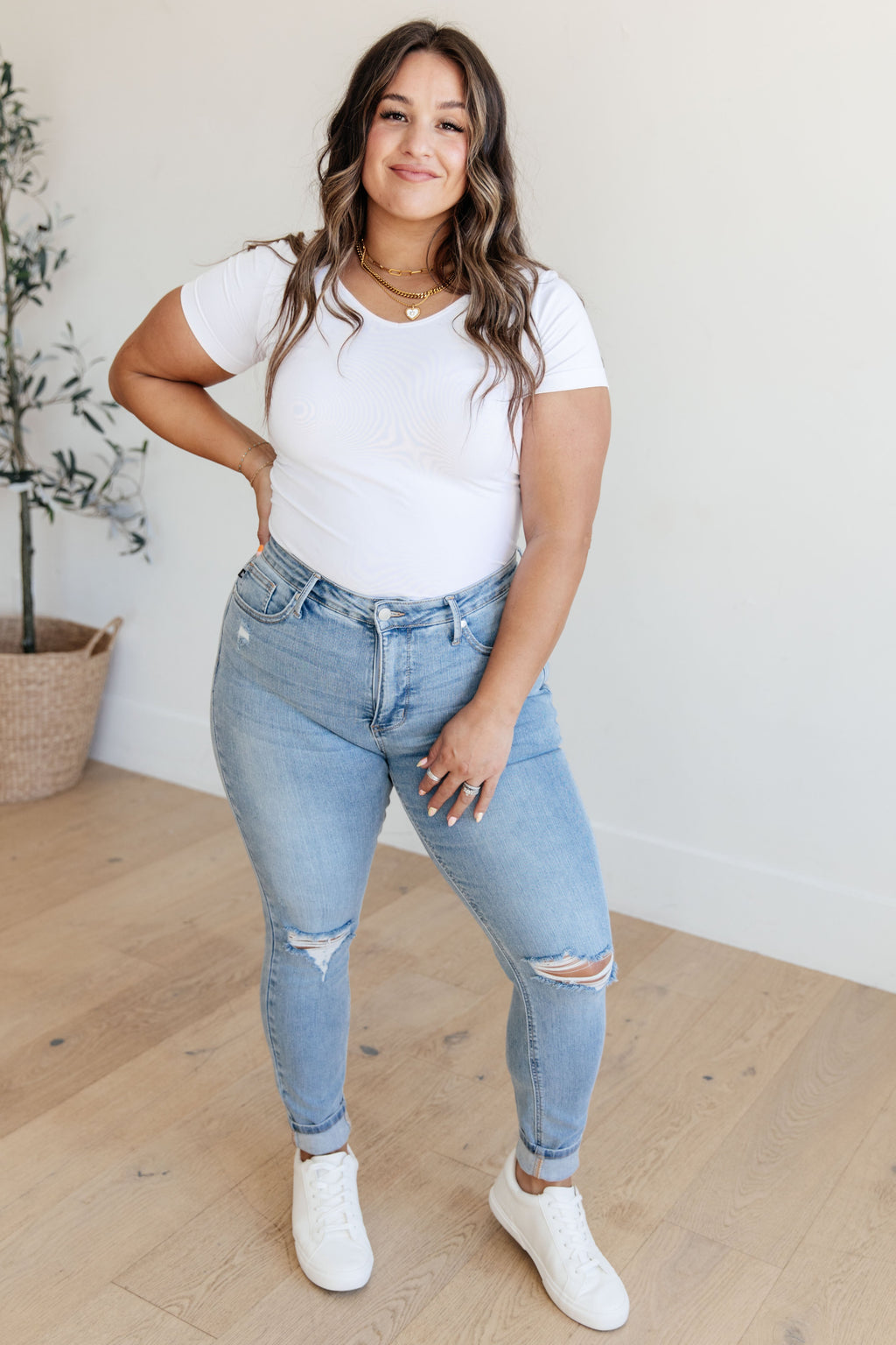 Plus Size Cassidy Distressed Jeans