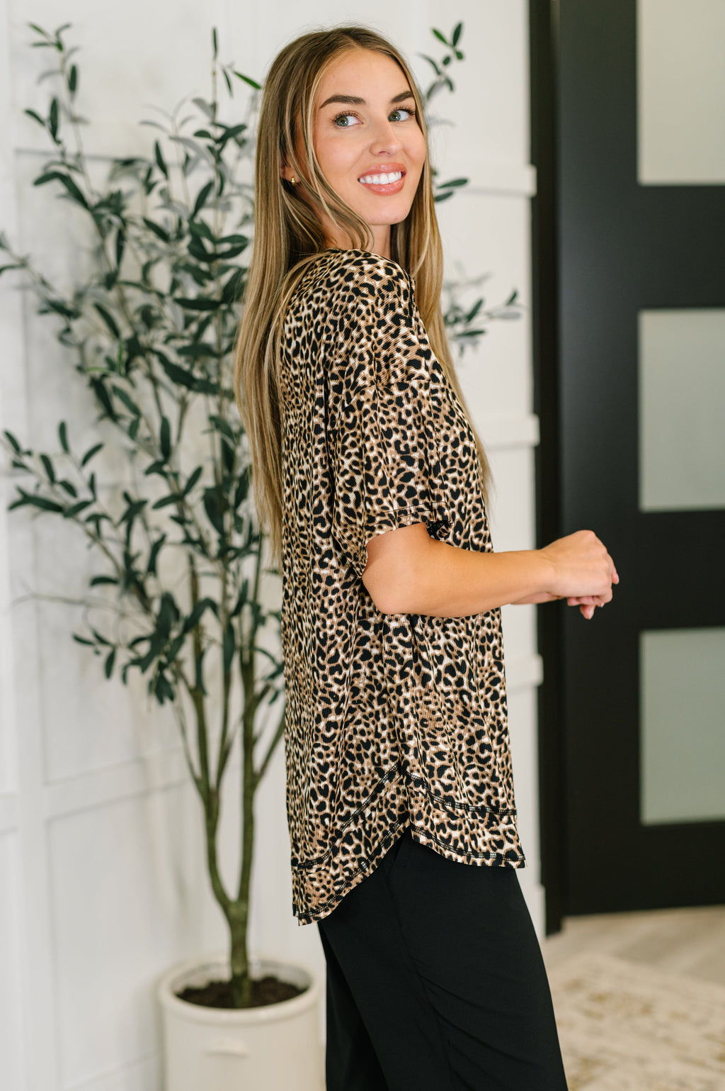 Hazel Blues® |  Feline Fine Ribbed Knit Relaxed Tee in Mocha