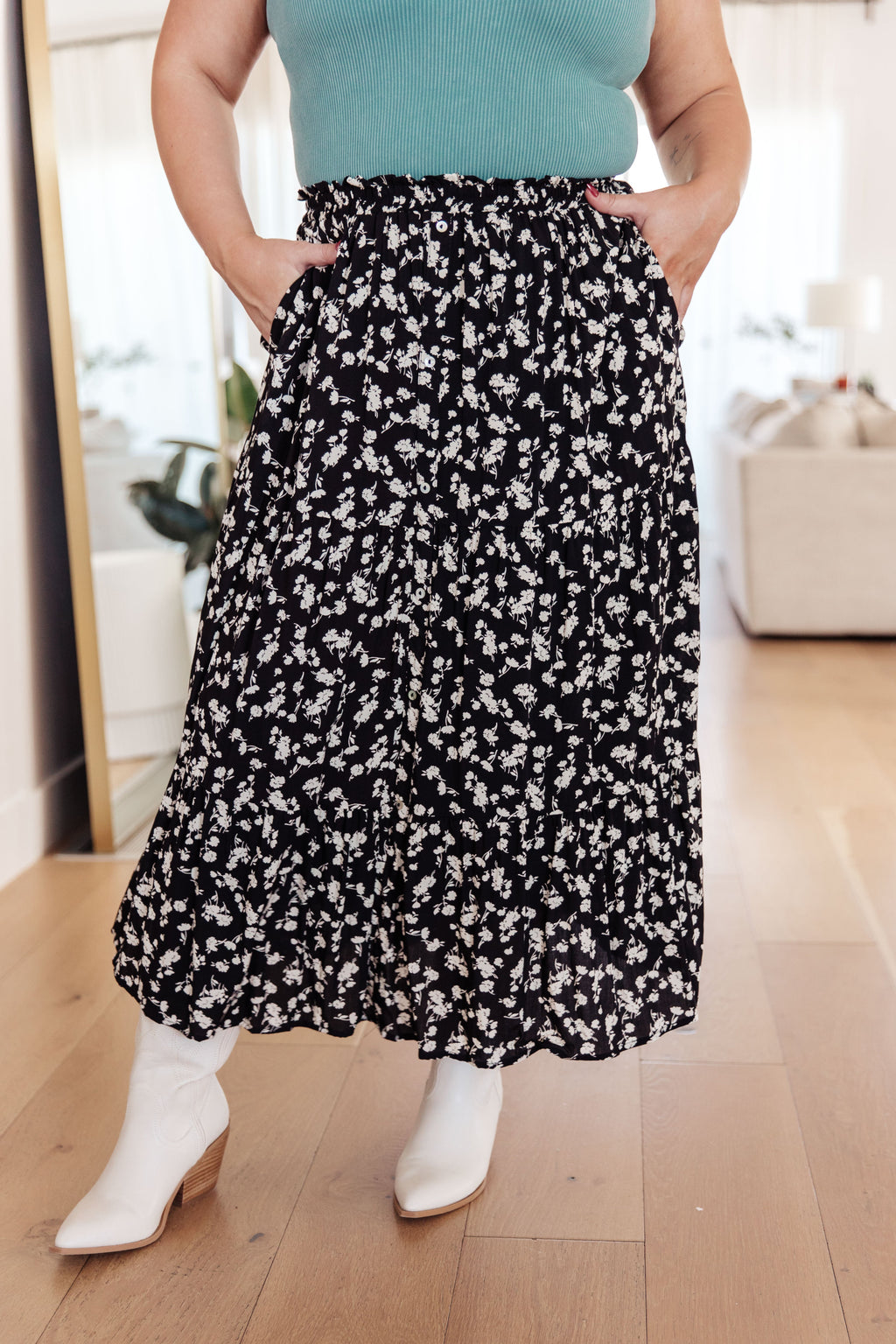 Hazel Blues® |  Fielding Flowers Floral Skirt