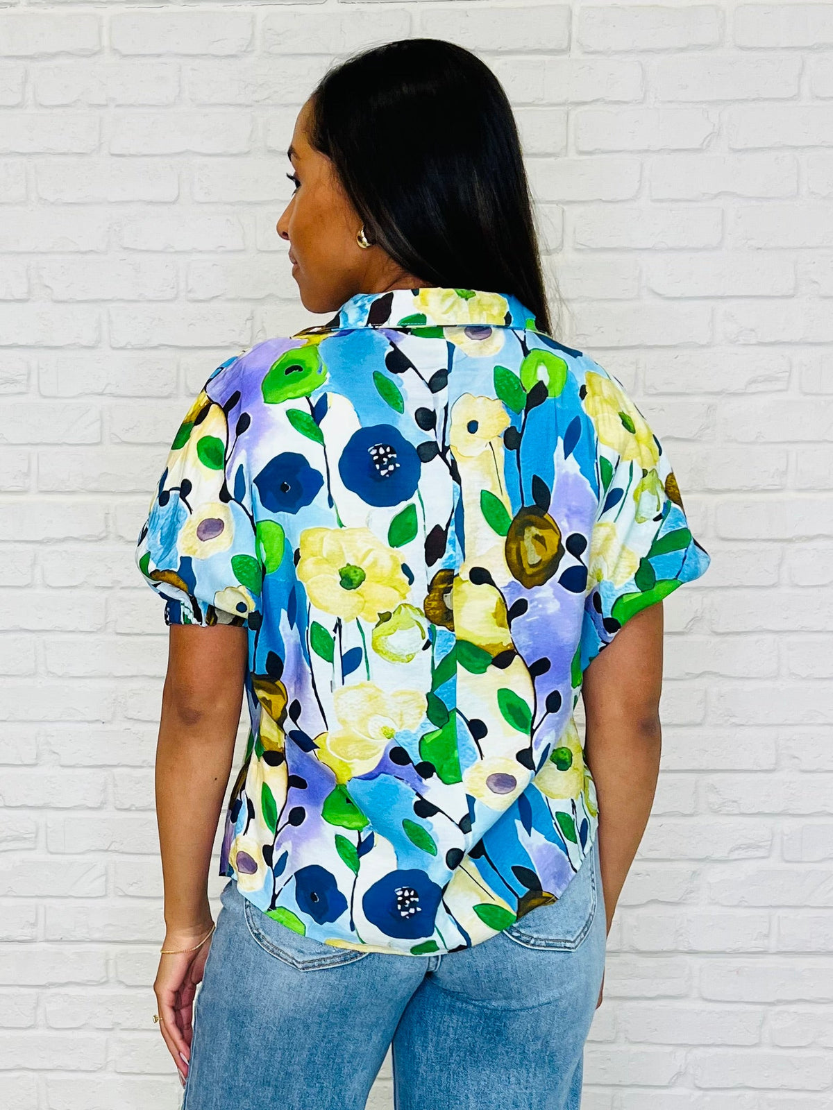 Hazel Blues® |  Fielding Questions Floral Top