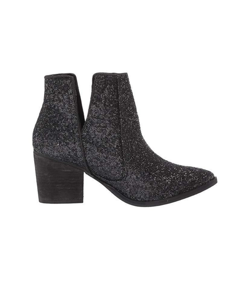 Hazel Blues® |  Fiera Booties in Black