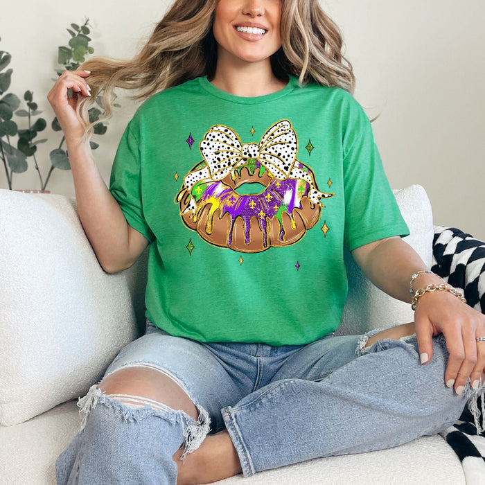 Hazel Blues® |  King Cake Bow Graphic Tee