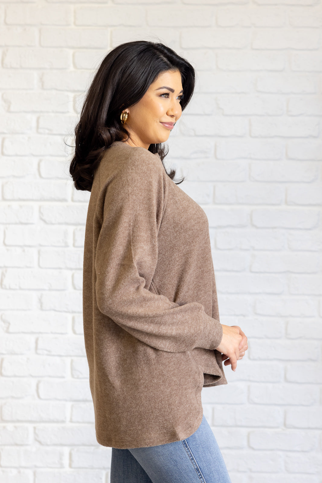 Hazel Blues® |  Keeping it Real Brushed Melange Hacci Long Sleeve Tee in Mocha