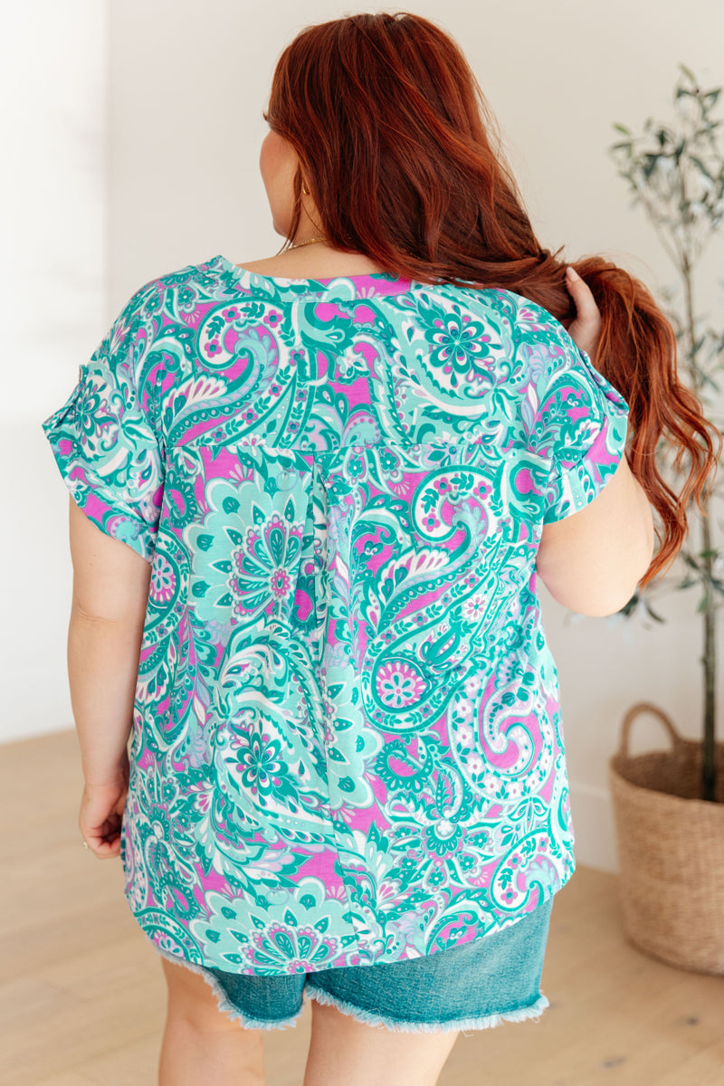Hazel Blues® |  Lizzy Cap Sleeve Top in Magenta and Teal Paisley