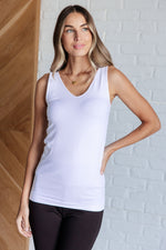 Hazel Blues® |  The Basics Reversible Longline Tank in White