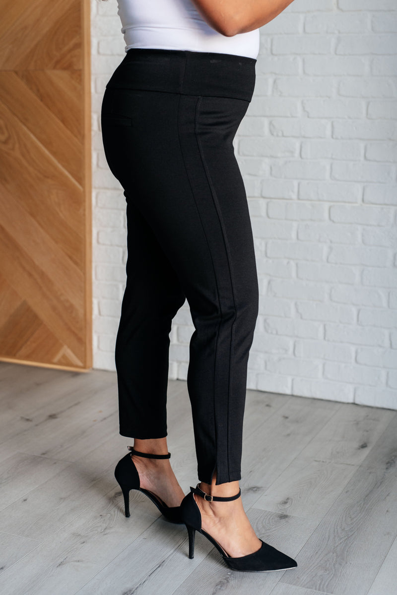 Hazel Blues® |  Magic Ankle Crop Skinny Pants in Black