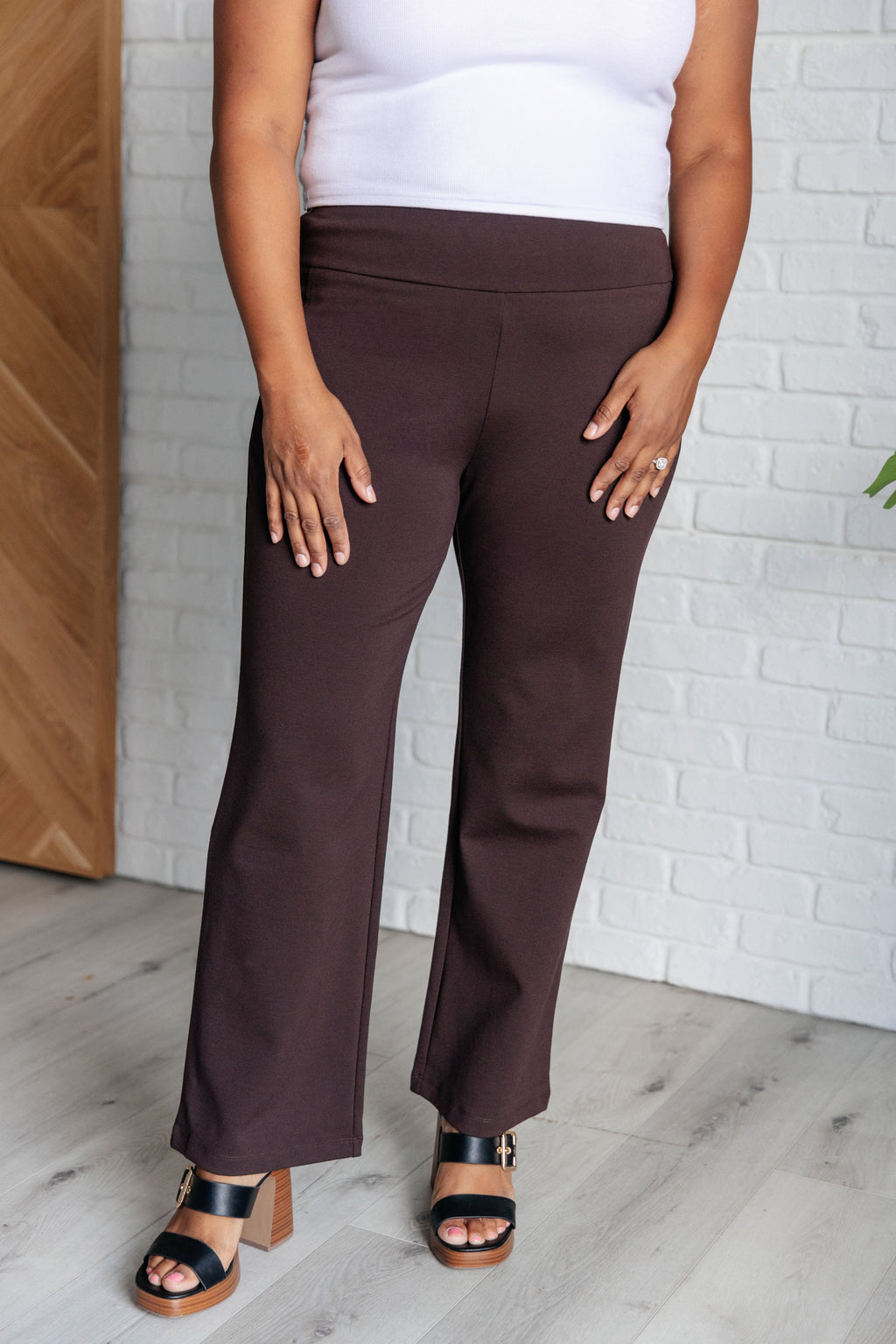 Hazel Blues® |  Magic Straight Pants in Chocolate