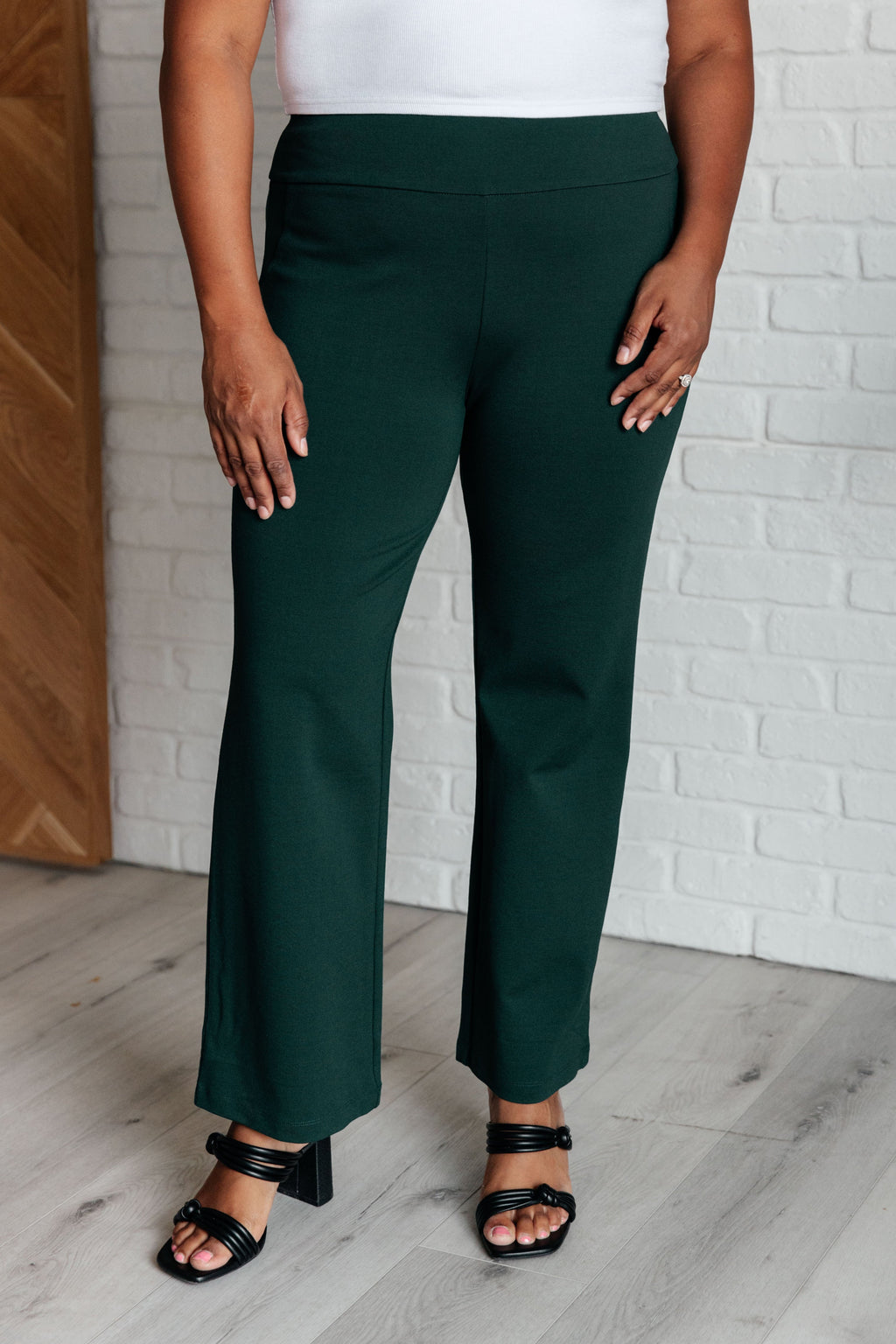Hazel Blues® |  Magic Straight Pants in Hunter Green
