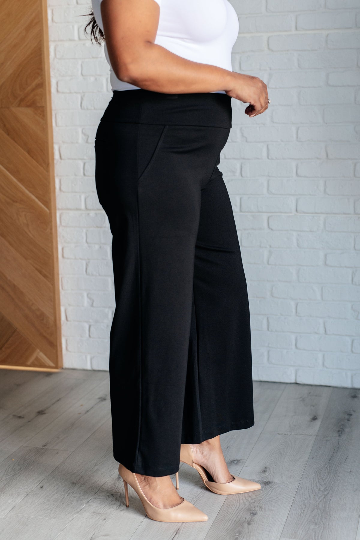 Hazel Blues® |  Magic Wide Leg Crop Pants in Black