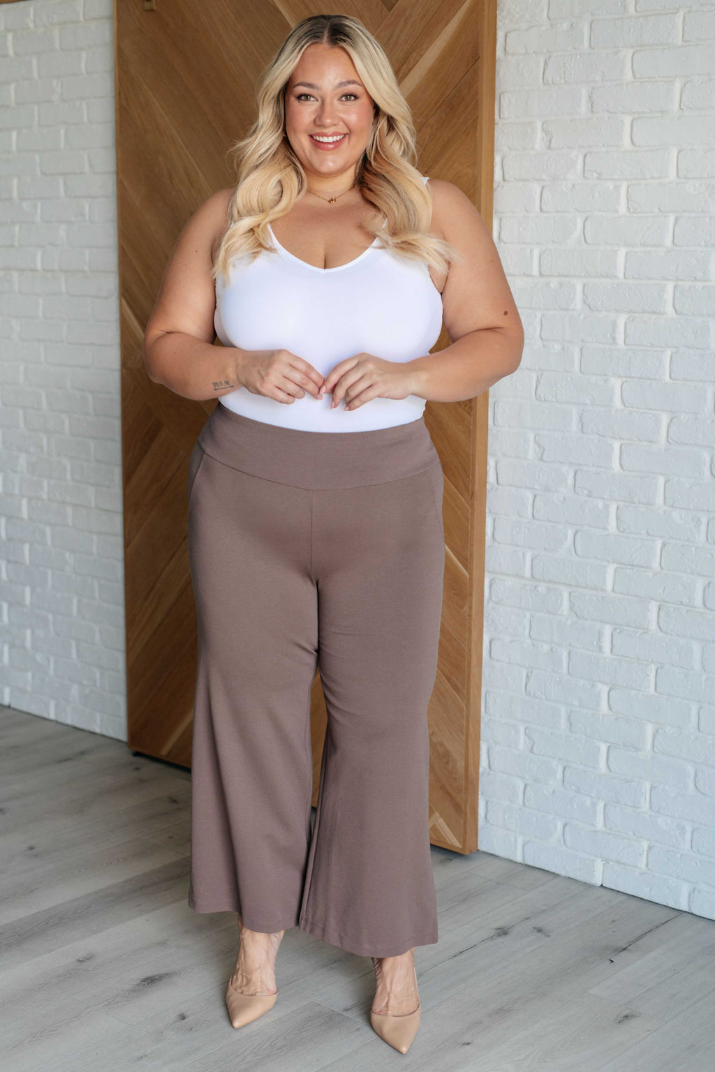Hazel Blues® |  Magic Wide Leg Crop Pants in Dark Mocha
