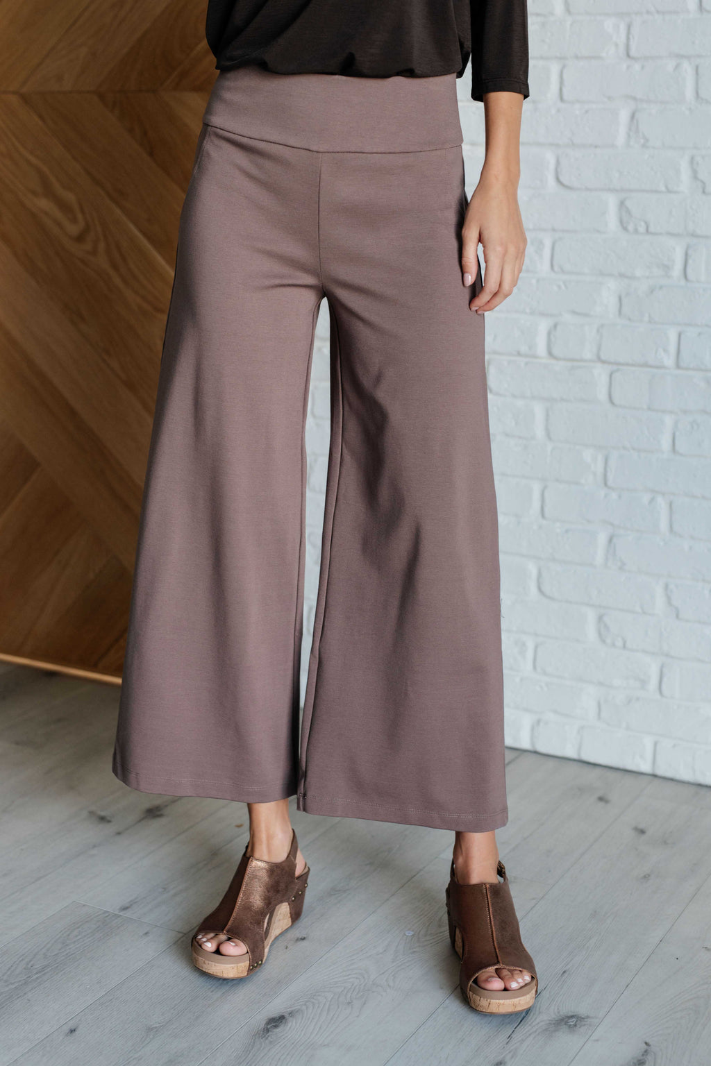 Hazel Blues® |  Magic Wide Leg Crop Pants in Dark Mocha