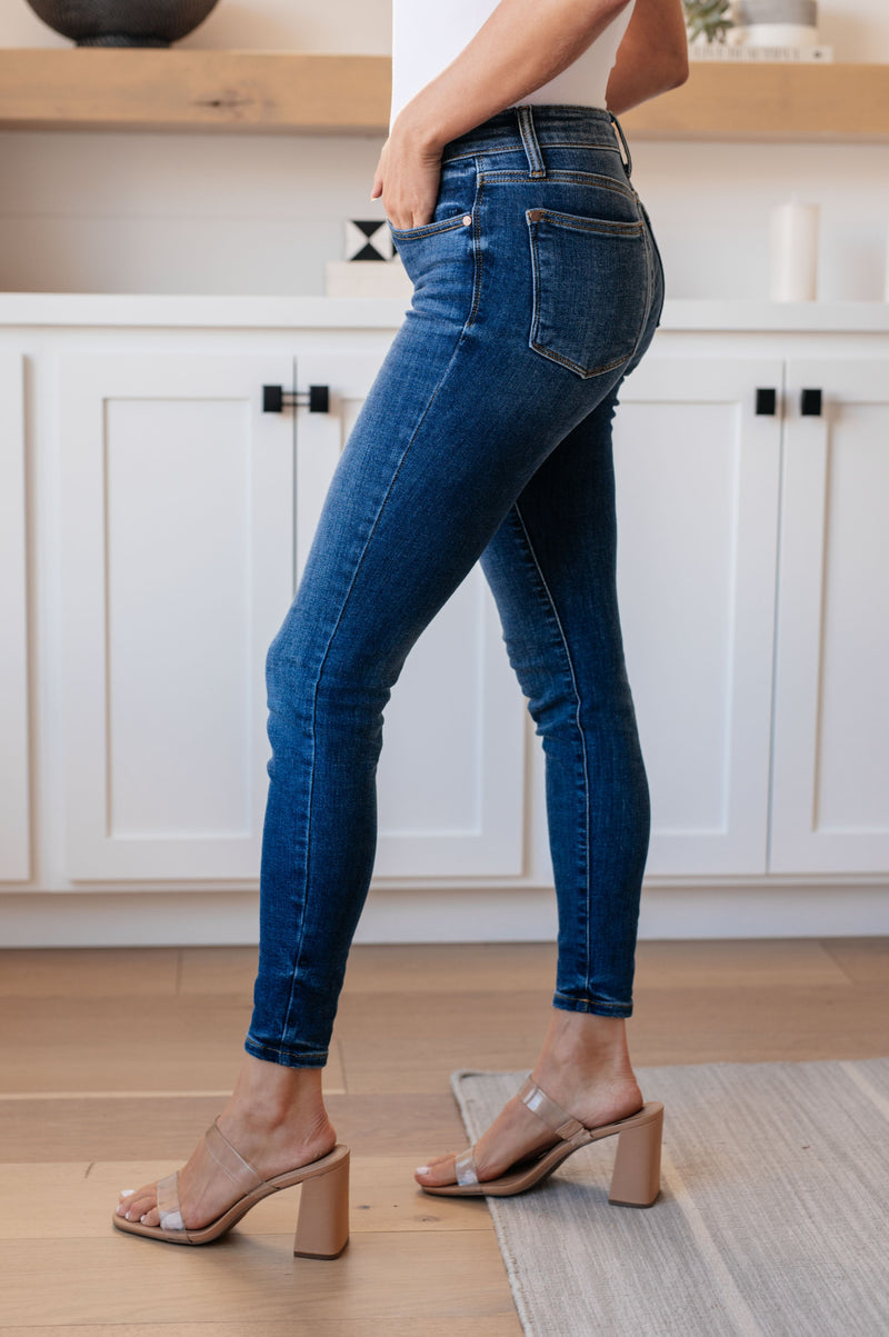 Hazel Blues® |  Maxine Mid-Rise Skinny Jeans