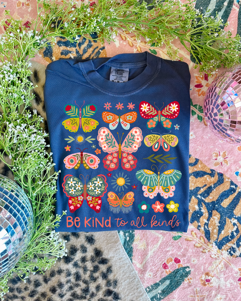 Hazel Blues® |  Be Kind to all Kinds Graphic Tee