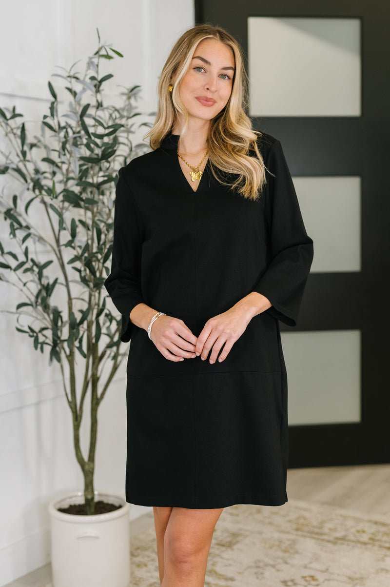 black dress with quarter sleeves Portfolio Sleeve in strapless shaper Color:Black / Off-White Easy boutique style made Indochino Men's Custom Milano