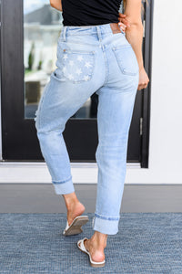 Hazel Blues® |  Sam Mid Rise Star Pocket Boyfriend Jeans